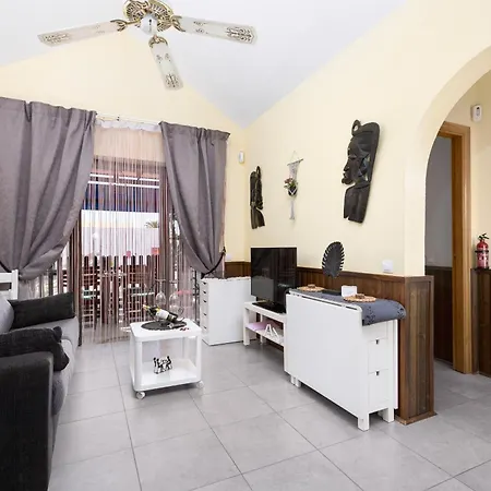 No & Na Montecastillo I1 Apartment *